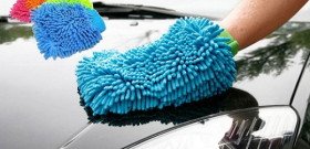 На фото - нежные рукавички для полировки кузова авто, avtopolza.ru