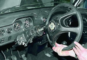 Фото снятия рулевого колеса автомобиля, autoprospect.ru