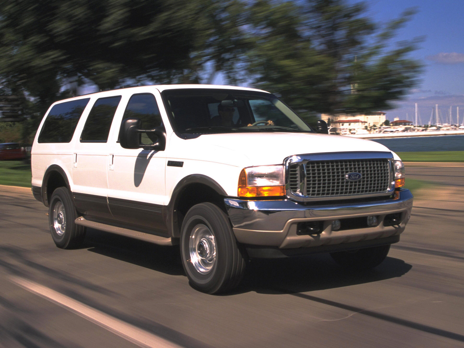 Форд все модели фото. Ford Excursion 2000. 2001 Ford Excursion Limited. Ford Excursion 1999. Ford Excursion 2001.