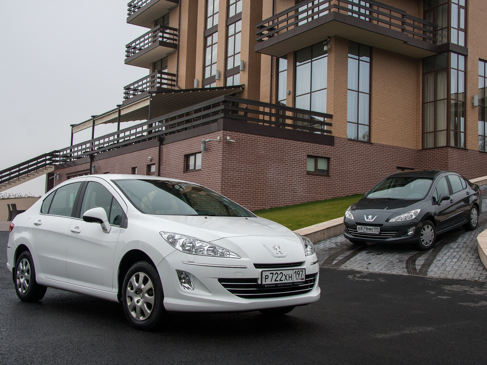 Peugeot 408 фото